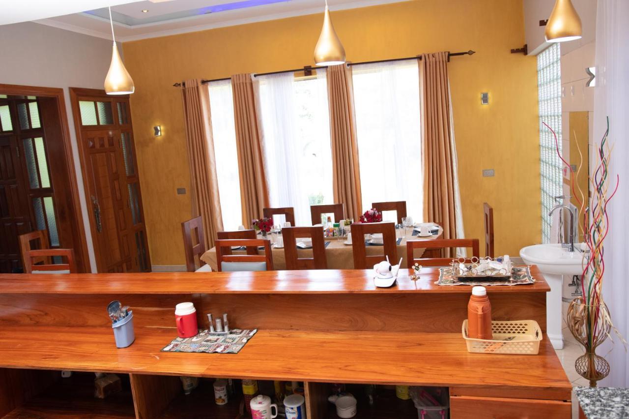 Bed and breakfast Arusha Royal Extérieur photo