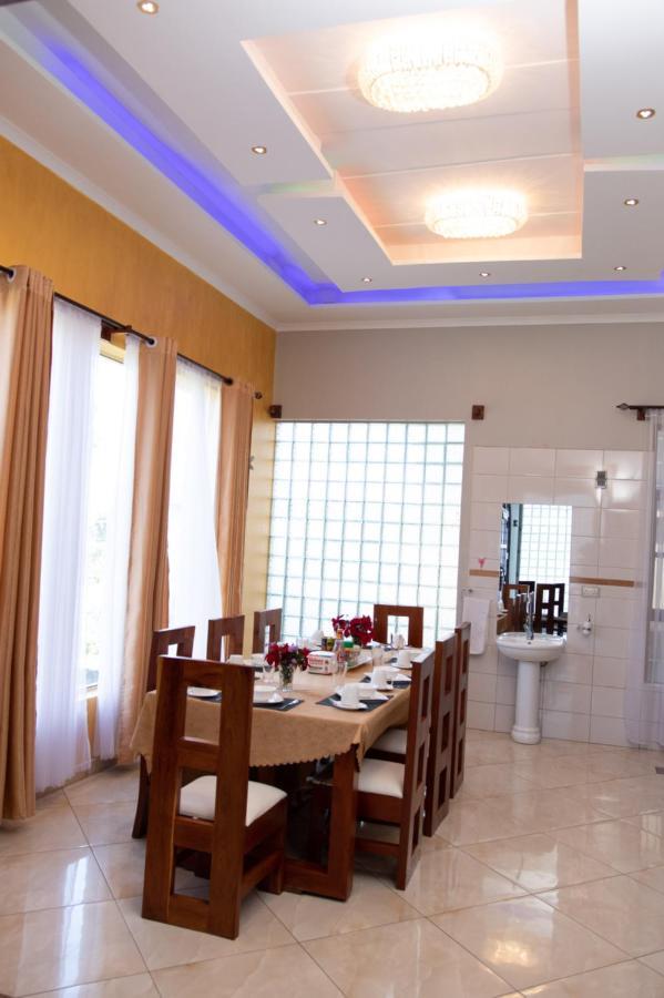 Bed and breakfast Arusha Royal Extérieur photo