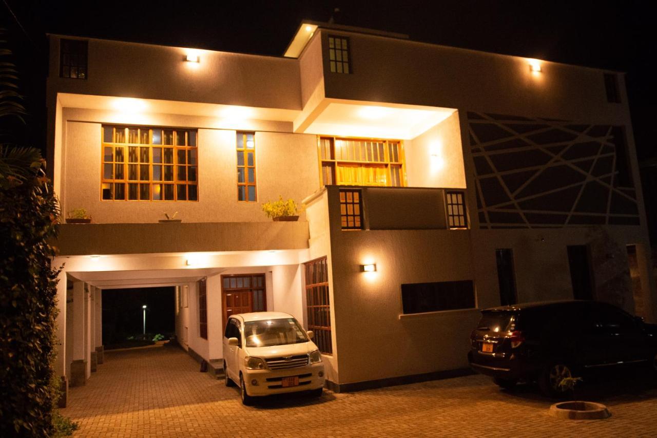 Bed and breakfast Arusha Royal Extérieur photo